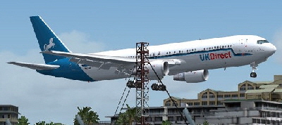 Level-D 767-300 G-UKIC